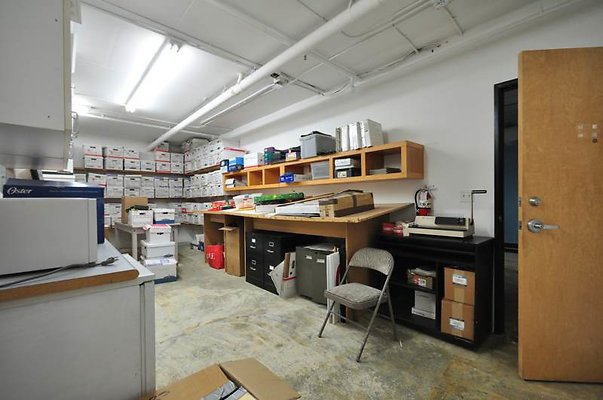 9226 warehouse3