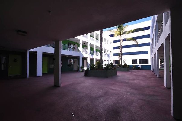 9226 courtyard