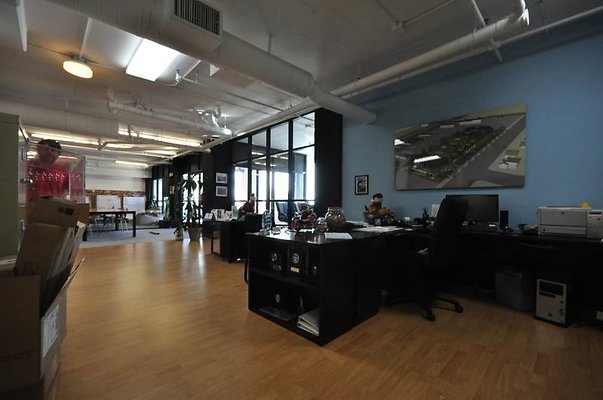 9226 lobby2