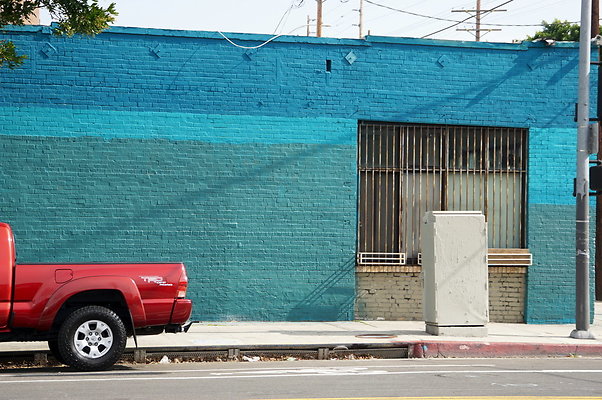 Cesar.Chavez.Blue.Wall.Circle.28