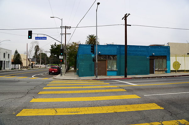 Cesar.Chavez.Blue.Wall.Circle.17