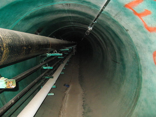 Reseda.HS.Tunnels.25