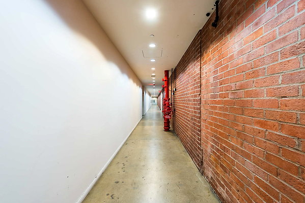 Fruitland.Hallways.Stairs.04