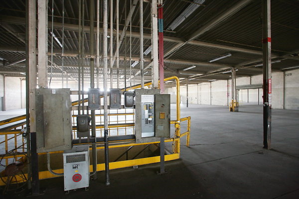 818-4 2nd Floor Warehouse 0180 1