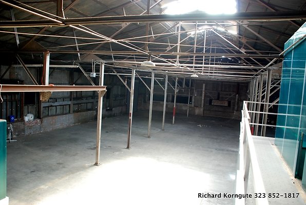 19-fg-warehouse-018 med