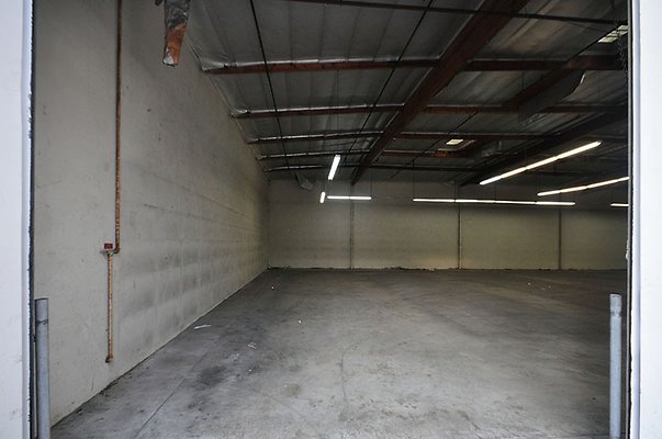Reef-warehouse-40