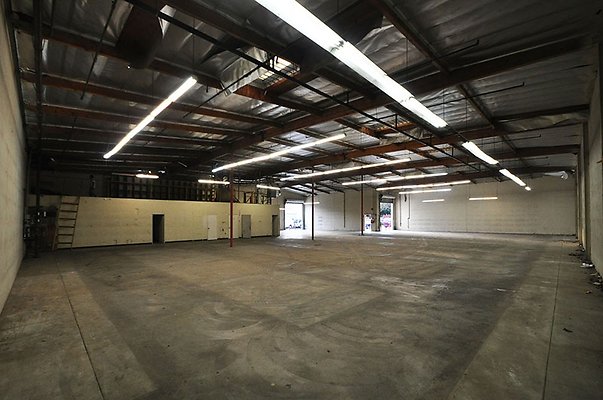 Reef-warehouse-35