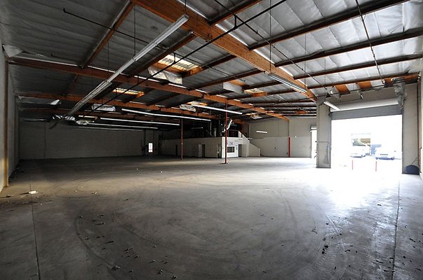 Reef-warehouse-30