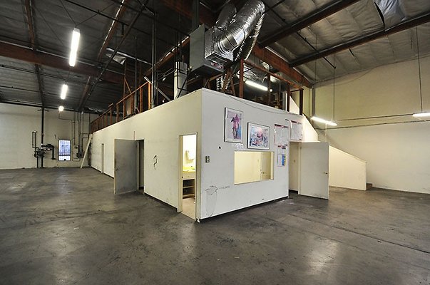 Reef-warehouse-29