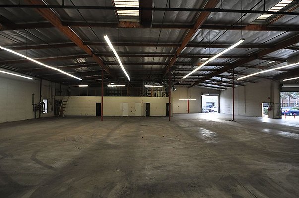 Reef-warehouse-36