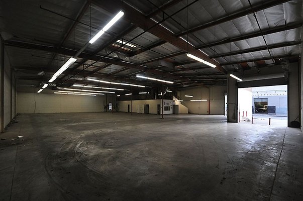 Reef-warehouse-37