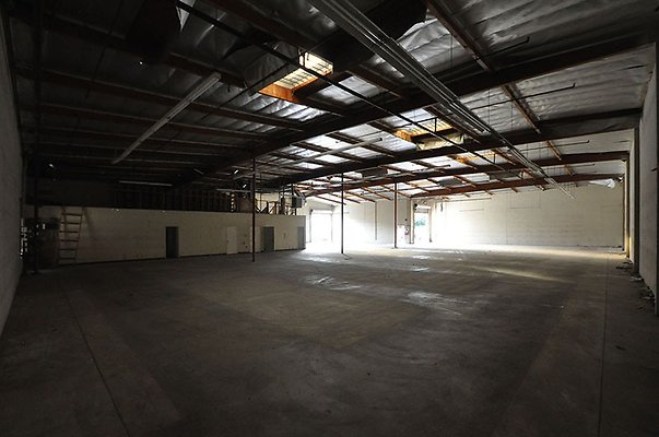 Reef-warehouse-31