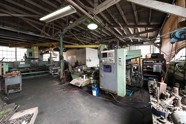 10989 warehouse23