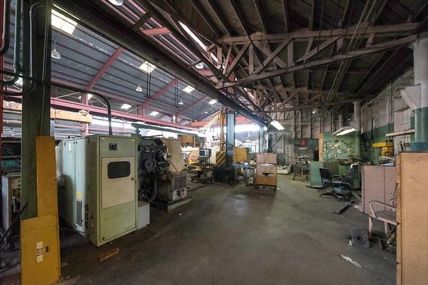 10989 warehouse38