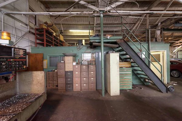 10989 warehouse5