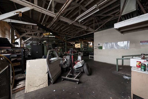 10989 warehouse26