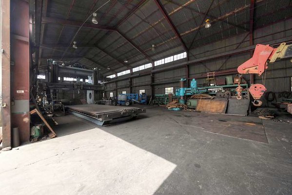 10989 warehouse47