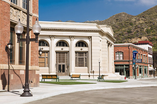 block-view-hall-building