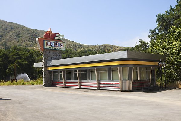 store-front-diner