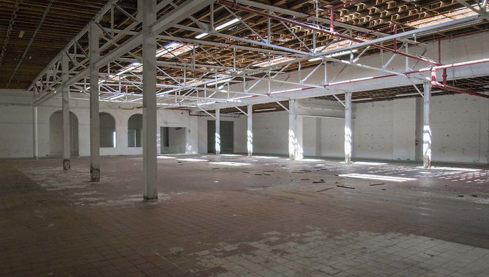 Lincoln-Heights-Warehouse-425-San-Fernando-Warehouse-Main-Warehouse-001
