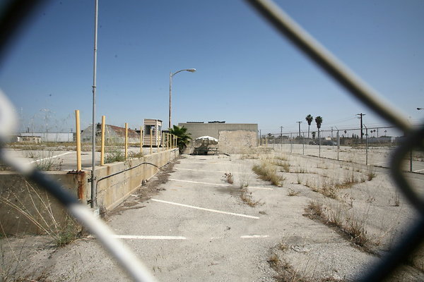 Rear Parking Lot 0036 1