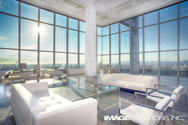 SKY Studio -8 SKY Studio -8