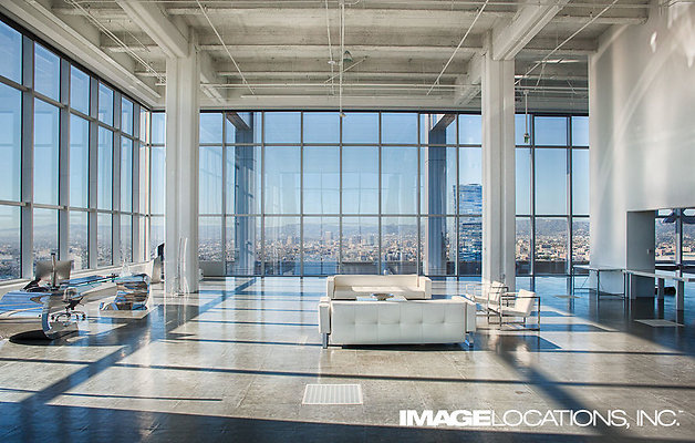 SKY Studio -7 SKY Studio -7