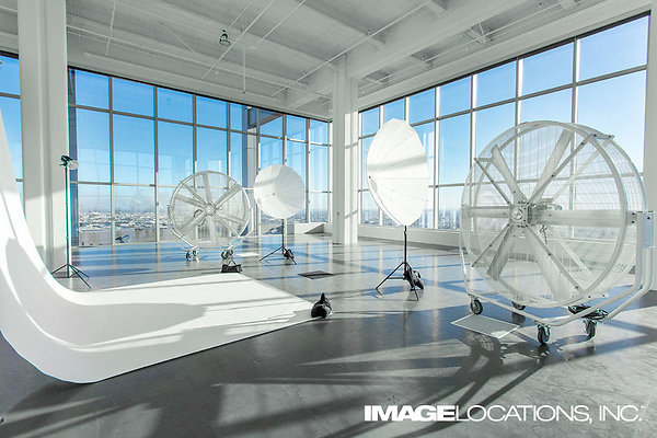 SKY Studio -24 SKY Studio -24