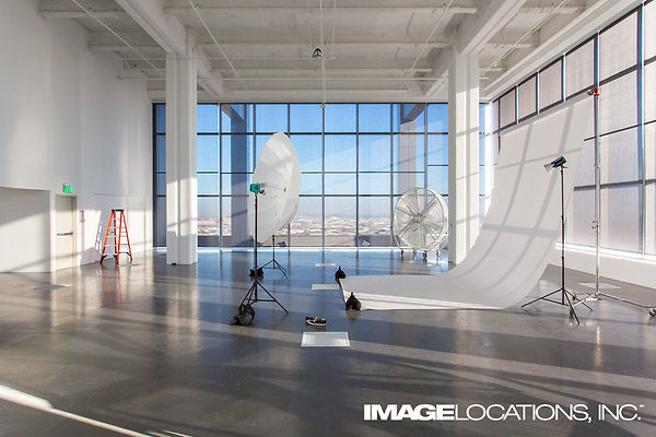 SKY Studio -23 SKY Studio -23