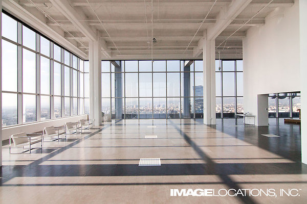 SKY Studio -15 SKY Studio -15