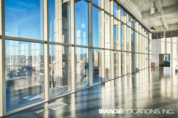 SKY Studio -22 SKY Studio -22