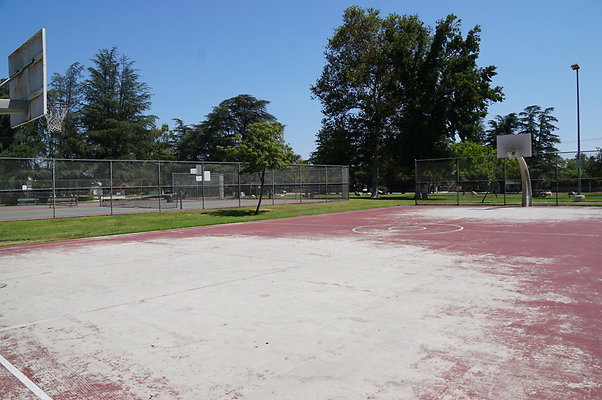 Dearborn.Park.BBall.Ext.03 Dearborn.Park.BBall.Ext.03