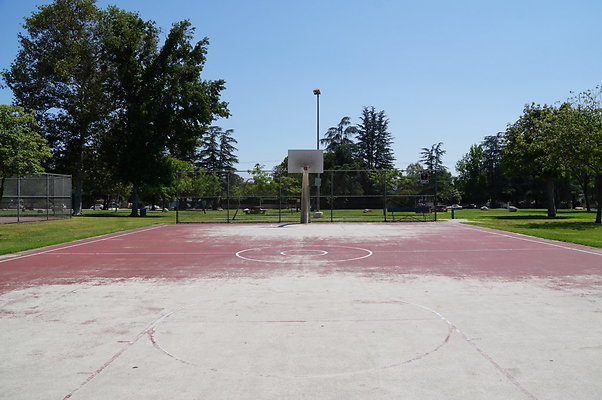 Dearborn.Park.BBall.Ext.05 Dearborn.Park.BBall.Ext.05