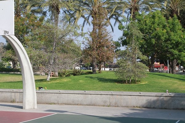 McCambridge.Park.Bur.29 McCambridge.Park.Bur.29