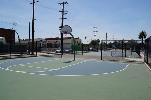 BB.Courts.14th.Pine.LBC34 BB.Courts.14th.Pine.LBC34