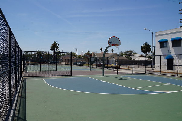 BB.Courts.14th.Pine.LBC29 BB.Courts.14th.Pine.LBC29