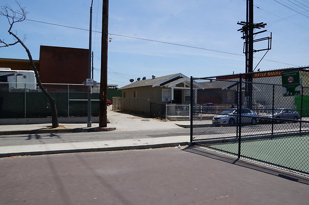 BB.Courts.14th.Pine.LBC13 BB.Courts.14th.Pine.LBC13