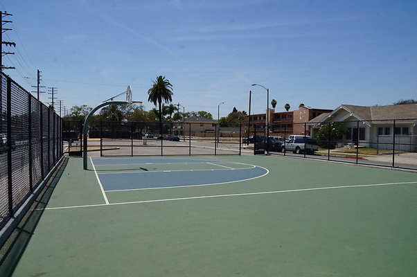 BB.Courts.14th.Pine.LBC10 BB.Courts.14th.Pine.LBC10