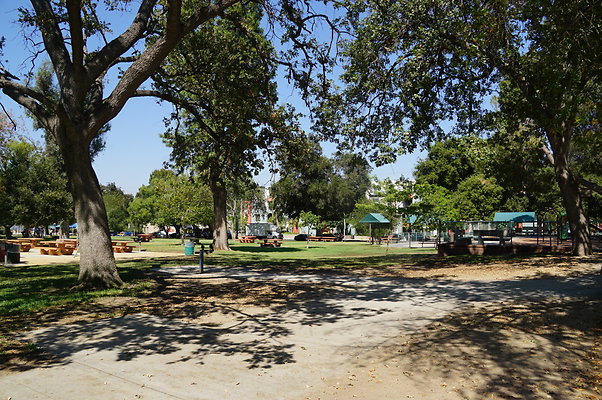 Encino.Park.BB.Court.Ext.24