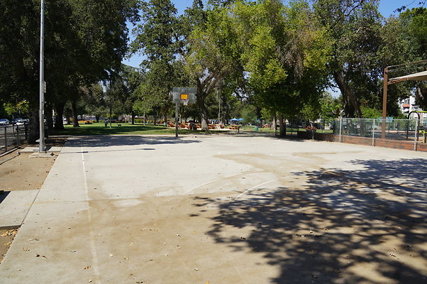 Encino.Park.BB.Court.Ext.21a