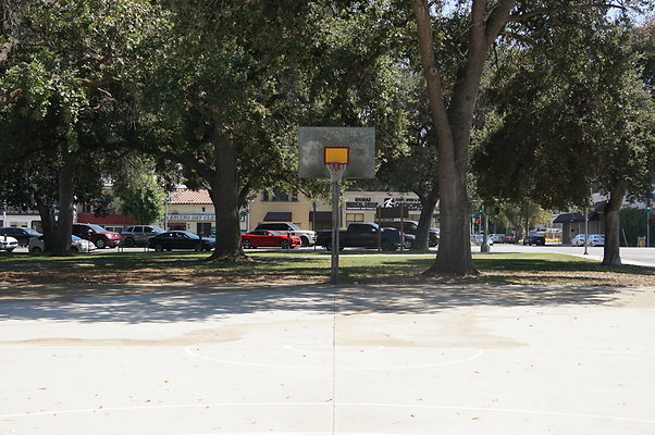 Encino.Park.BB.Court.Ext.20