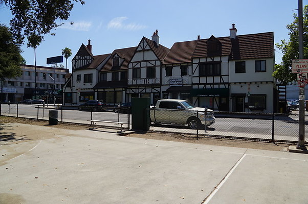 Encino.Park.BB.Court.Ext.27