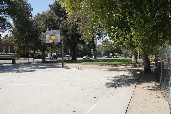 Encino.Park.BB.Court.Ext.13