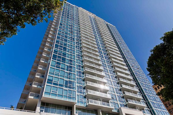 BBCourt.PL3890.APt.Bld.DTLA