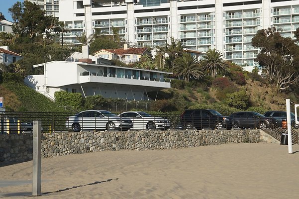 W.Rogers.Beach.Tower.18.10