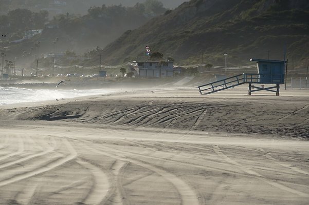 W.Rogers.Beach.Tower.18.33