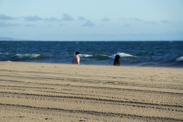 W.Rogers.Beach.Tower.18.51