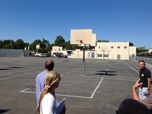 Reseda High School.Outdoor.Basketball.Courts