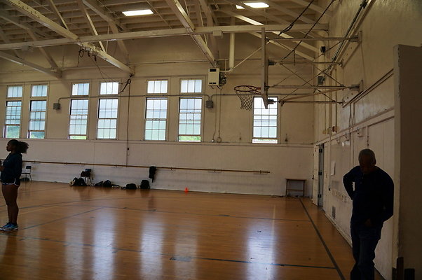 Uni.HS.Old.Gym.03