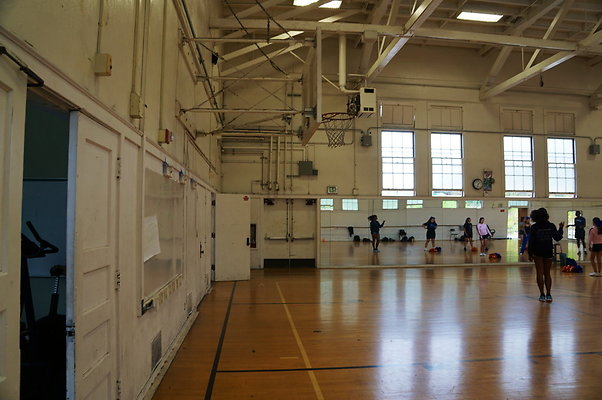 Uni.HS.Old.Gym.07